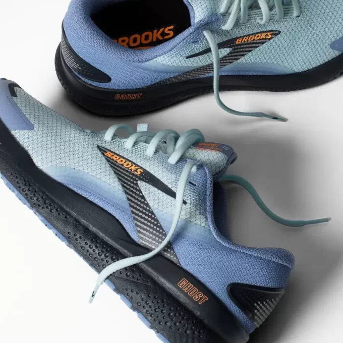 Brooks Ghost 16 Weatherized
