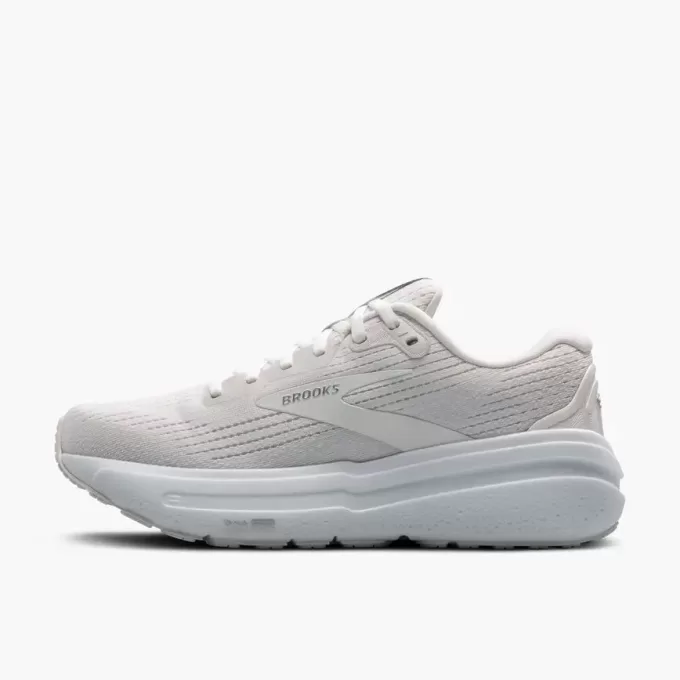 Brooks Ghost Max 2